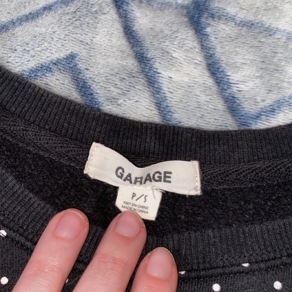 cropped sweater - Picture 3 of 3